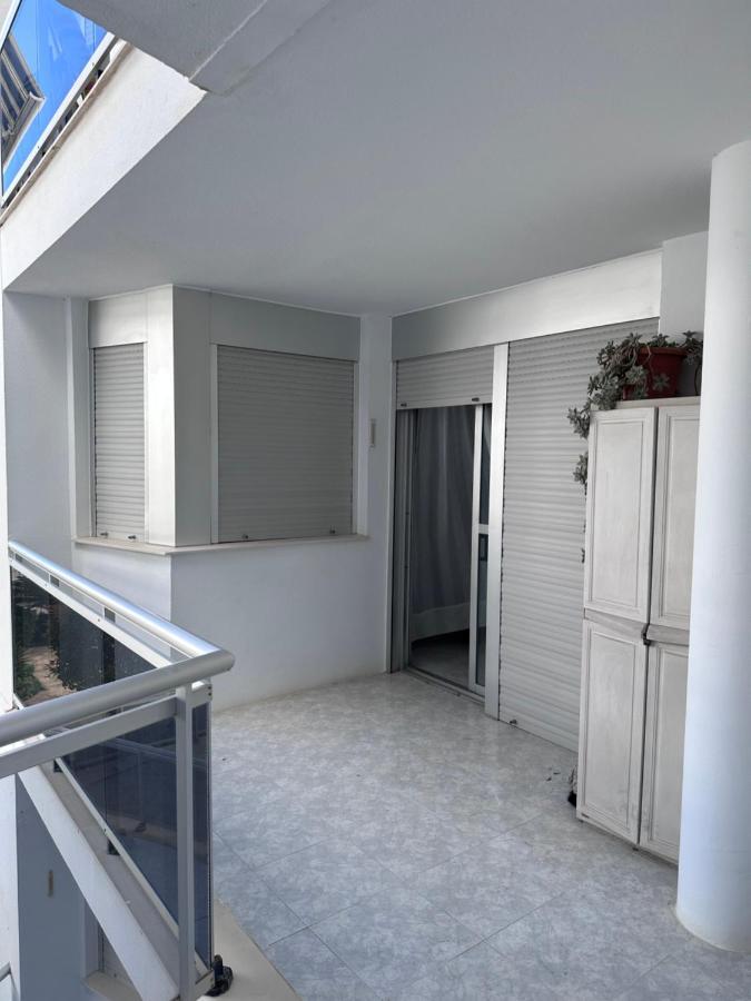 Riviera primera planta Miami Platja  Exterior foto